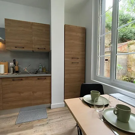 - Meubles De Beaulieu Coeur De - *